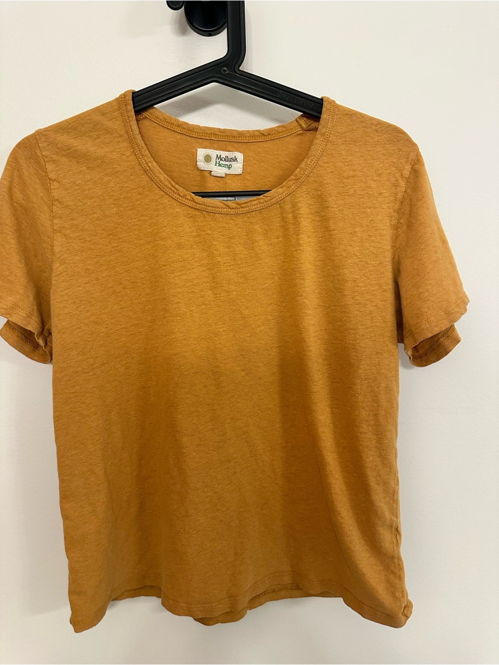 Mollusk Hemp Women's Short Sleeve Crewneck Top - Mustard